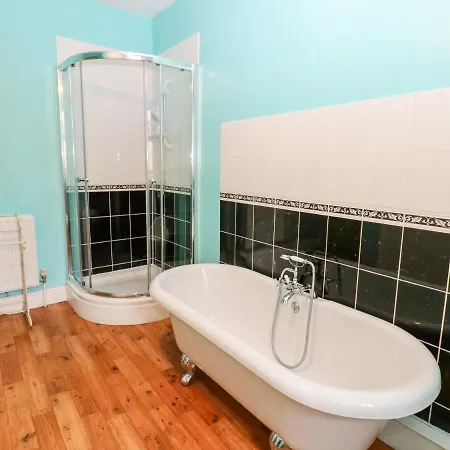 Glenwood House Дом отдыха Киркби-Стивен